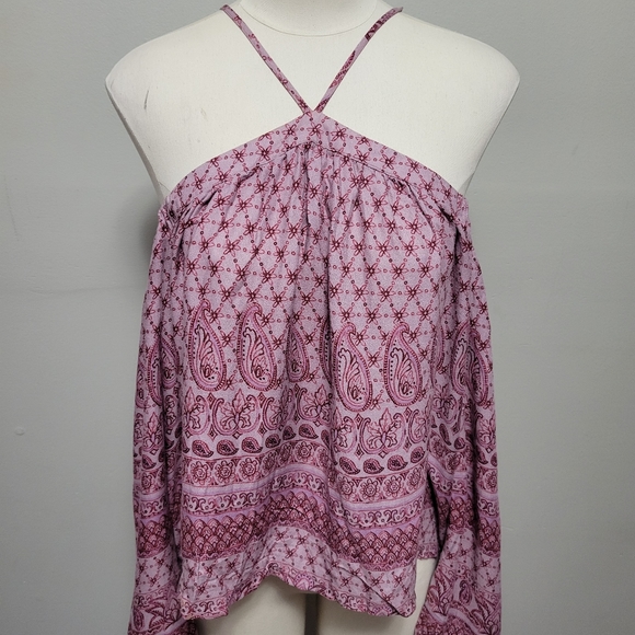 Aeropostale mauve paisley halter cold shoulder blouse size small - Picture 1 of 8